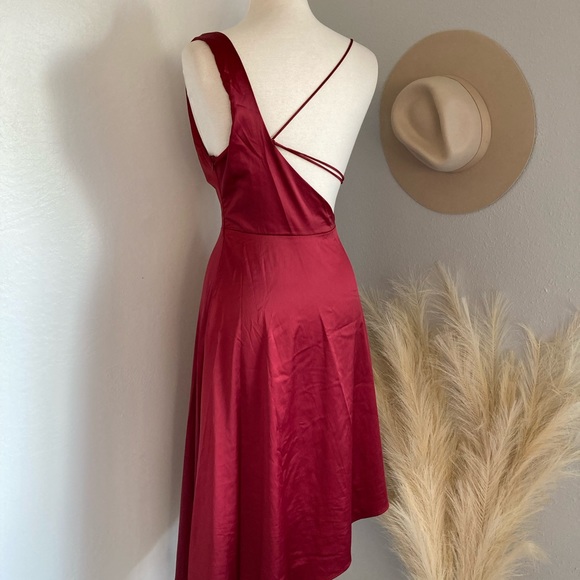 ❤️LULUSWine Sereno Cowl Neck Satin Midi Dress - Picture 11 of 11